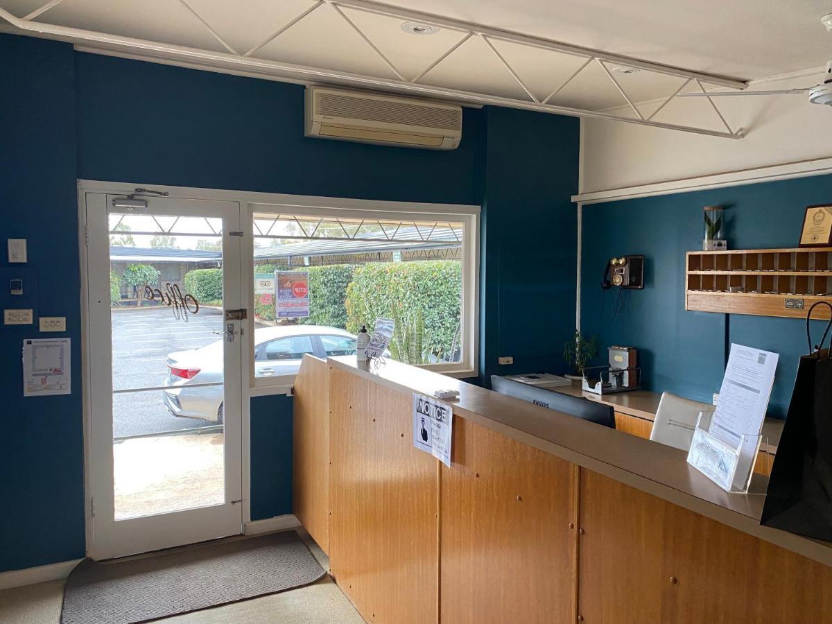 Ben Hall Motor Inn フォーブス エクステリア 写真
